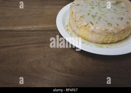 Zitrone Honig beträufeln, hausgemachte Kuchen. Weiche gefilterten Bilder Stockfoto