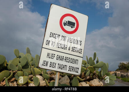 Schild, "Außer für Bewohner oder ein Dienst" zu machen. Keinen Eintrag. Stockfoto