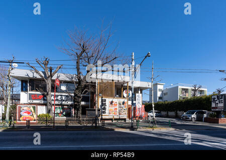 Japanische Förderband Sushi Restaurant Gatten zushi, Shinjuku-Ku, Tokio, Japan Stockfoto