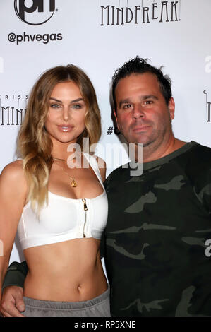 Prominente nehmen an der Criss Angel bin indfreak" Eröffnung im Planet Hollywood Resort & Casino in Las Vegas bietet: Lala Kent, L Randall Emmett Wo: Las Vegas, Nevada, United States Wenn: 20 Jan 2019 Credit: DJDM/WENN.com Stockfoto