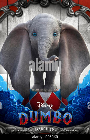 Dumbo (2019) von Tim Burton Regie und Hauptdarsteller Eva Green, Colin Farrell und Michael Keaton. Stockfoto
