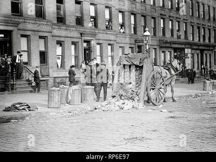 Straßenszene, New York City, 13. November 1911. Stockfoto
