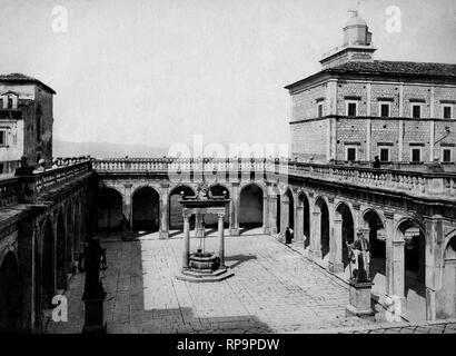 Hof, Abtei von Montecassino, Latium, Italien 1910 Stockfoto