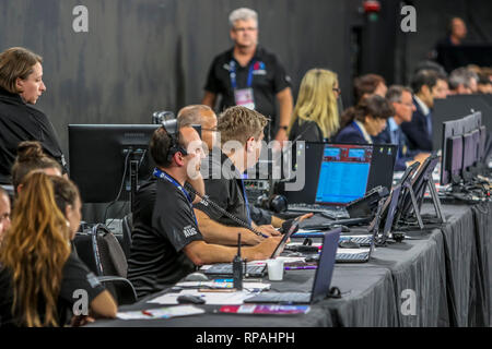 Melbourne, Victoria, Australien. 21. Feb 2019. Turnen WM-Tag ein Qualifying - 21. Februar 2019 - Arena in Melbourne, Melbourne, Victoria, Australien. Die Jurierung Pannel bei der Arbeit. Credit: Brett Keating/Alamy leben Nachrichten Stockfoto