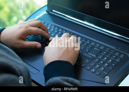 Cyber terrorist Hacking, Cyber Attack, Internet, Anschluss, Technik, Programmierung Konzeption Stockfoto