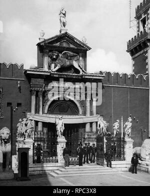 Porta Magna, Venezianische Arsenal, Venedig, 1920-30 Stockfoto