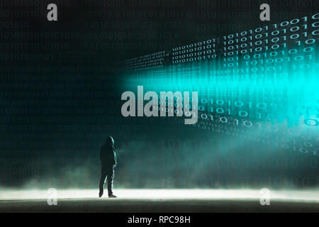 Eine cyber Kriminalität Konzept eines einsamen hooded Abbildung an leuchtenden Ziffern auf einem dunklen nebligen Nacht. Stockfoto