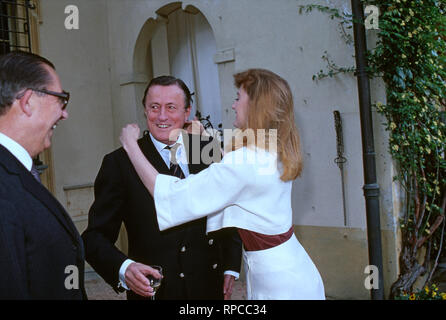 Baronin Francesca von Thyssen Bornemisza, mit ihrem Vater Hans Heinrich, Ca. 1995. Baroness Francesca von Thyssen Bornemisza mit ihrem Vater Hans Heinrich, Ca. 1995. Stockfoto