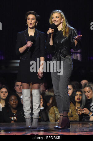 Foto muss Gutgeschrieben © Alpha Presse 079965 20/02/2019 Vicky McClure und Natalie Dormer den Brit Awards 2019 Live Show in der O2 Arena in London Stockfoto