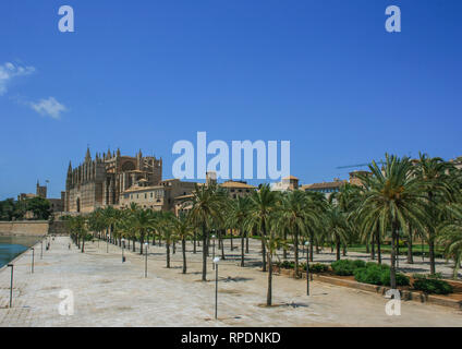 Die Kathedrale von Palma (Kathedrale St. Maria von Palma) ist ein Meilenstein in Palma de Mallorca (Mallorca), einer der Balearen Spanien Stockfoto