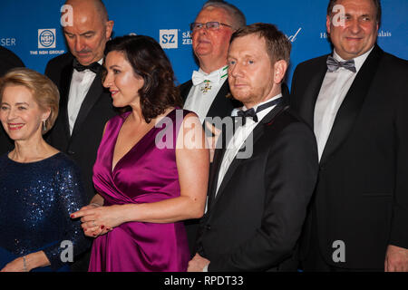 Jean Todt, Fürst Albert II. Grimaldi, Elke Büdenbender, Hans-Joachim Frey, Stanislaw Tschertschessow, Jürgen Preiss-Daimler und Michael Kretschmer bei Stockfoto