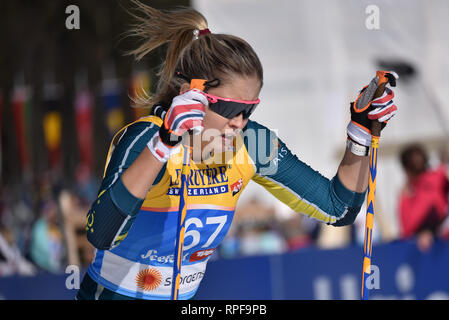 Seefeld, Österreich. 21 Feb, 2019. Australiens Katerina Paul konkurriert im Sprint Wettbewerb Qualifikation an der 2019 Nordische Ski-WM. Quelle: John lazenby/Alamy leben Nachrichten Stockfoto