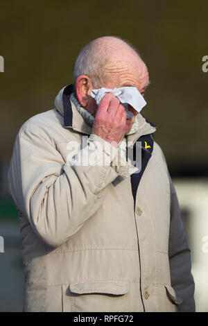 Sheffield, South Yorkshire, UK. 22 Feb, 2019. Tony Foulds Wellen und Risse während der Mi Amigo Flypast an endcliffe Park, Foto Credit: Richard Holmes/Alamy leben Nachrichten Stockfoto