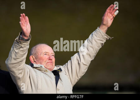 Sheffield, South Yorkshire, UK. 22 Feb, 2019. Tony Foulds Wellen und Risse während der Mi Amigo Flypast an endcliffe Park, Foto Credit: Richard Holmes/Alamy leben Nachrichten Stockfoto