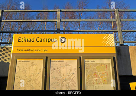 Straßenbahnhaltestelle Etihad Campus Metrolink Stadium, East Manchester, England, M11 3FF Stockfoto