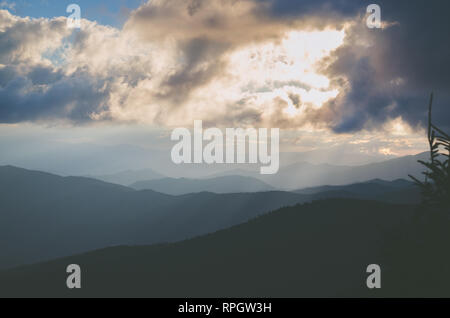 Sonnenuntergang in den Smokey Mountains Stockfoto