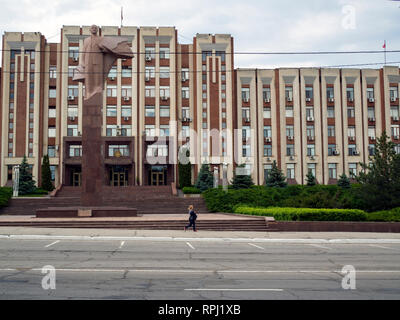 Eine Statue von Wladimir Lenin in Ufa, der Hauptstadt von Transnistrien, eine Pause vom Staat aus der Republik Moldau. Stockfoto