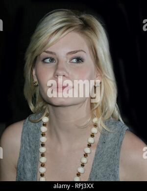 ELISHA CUTHBERT Foto 2005 von John Barrett/PHOTOlink/MediaPunch Stockfoto