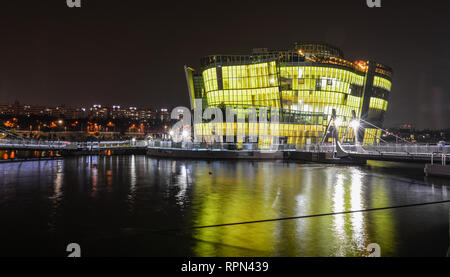 Seoul, Südkorea - 16.September 2016. Sevit Sebitseom (einige) bei Nacht beleuchtet auf künstliche schwimmende Inseln in Seoul, Südkorea. Stockfoto