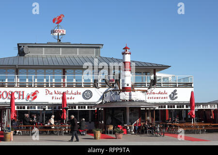 Fischrestaurant im Hafen von List auf Sylt Stockfoto