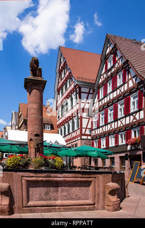 Alte Fachwerkhäuser in der Innenstadt von Calw im Schwarzwald alte Fachwerkhäuser in der Innenstadt von Calw im Schwarzwald Stockfoto