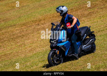 Melborune, Australien. 23. Feb 2019. Einer der Fotografen während der 2019 MOTUL FIM Superbike Weltmeisterschaft auf Phillip Island, Australien am 23. Februar 2019. Credit: Dave Hewison Sport/Alamy leben Nachrichten Stockfoto