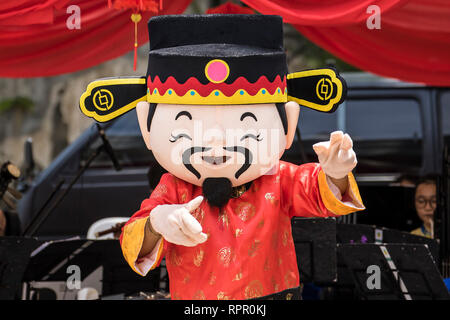 Kuala Lumpur, Malaysia. 23 Feb, 2019. Special guest Dato Seri Anwar Ibrahim ein Chinesisches Neues Jahr open house Feier am glücklichen Garten, Bangsar in Kuala Lumpur, Malaysia teilnehmen. Credit: Danny Chan/Alamy Leben Nachrichten. Stockfoto