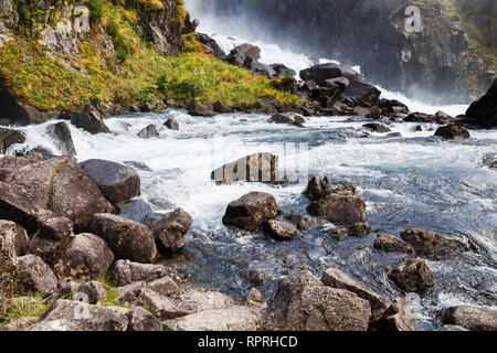 Der Teil der Latefossen, einer der größten Wasserfälle in Norwegen. Stockfoto