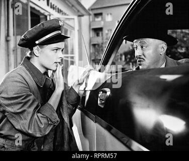 SABINE UND STERBEN 100 MÄNNER BRD 1960 Wilhelm Thiele SABINE SINJEN, Hubert von Meyerinck, 'Sabine und sterben 100 Männer', 1960. Stockfoto