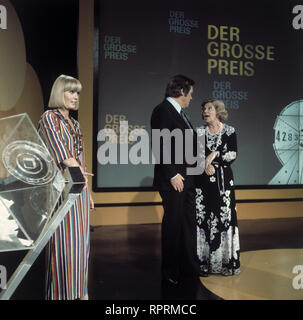 DER GROSSE PREIS BEATE HOPF, WIM THOELKE und Plant HEIDI KABEL, Sendung vom 15.6.1976 Stockfoto