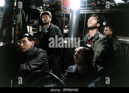 DAS BOOT/BRD 1981 / Wolfgang Petersen Szene mit Jürgen Prochnow, KLAUS WENNEMANN, MARTIN SEMMELROGGE: 'Das Boot', 1981. 31240/#/Überschrift: DAS BOOT/BRD 1981 Stockfoto