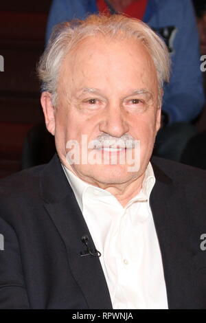 Gäste Talkshow 'Markus Lanz" in Hamburg Mit: Giorgio Moroder (Musikproduzent) Wo: Hamburg, Deutschland Wann: 22 Jan 2019 Credit: Becher/WENN.com Stockfoto