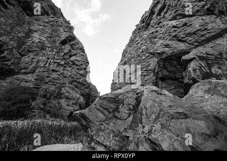 Simpsons Gap (Arrernte: Rungutjirpa) ist eine der Lücken in der West MacDonnell Ranges in Australien Northern Territory. westlich von Alice Springs. Stockfoto