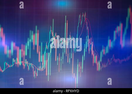 Forex leuchtende Grafiken in verschiedenen Farben übersicht Finanzmarkt Situation auf abstrakte digitale Hintergrund. Stockfoto