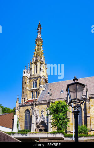Blick auf die Kirche von Unserer Lieben Frau (Frauenkirche) in Esslingen am Neckar Stockfoto