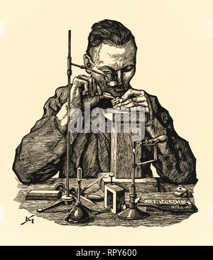 Vorbereitung aus Metall für den Einsatz in Buchdruck. Hier ein Guss Glyphe ist ein Metall Sortieren mit Hilfe einer Lupe und Entgraten das Gesicht mit einem Tool überprüft. Holzschnitt von Karl Mahr (1890-1945). Stockfoto