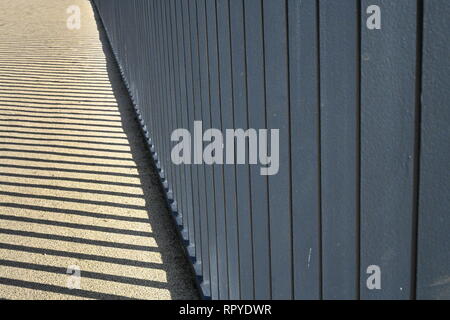 Neue Brücke über die Insel Raymill Maindenhead Stockfoto