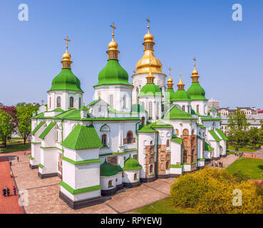 Blick auf Saint Sophia's Cathedral aus dem Glockenturm. Kiew. Die Ukraine Stockfoto