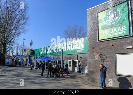 DEN HAAG, 23-02-2019, Fußball, Sportpark Houtrust, Saison 2018 / 2019, Niederländische Tweede Divisie. Sport park Houtrust vor dem Spiel Scheveningen vs VVSB Stockfoto