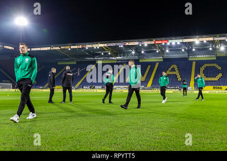 BREDA, Niederlande, 23-02-2019, Fußball, NAC Ratte Verleghstadium, niederländischen Eredivisie, Saison 2018/2019, Spieler des FC Groningen auf dem Spielfeld, vor dem Spiel NAC-Groningen, Stockfoto