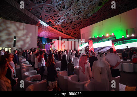 Foto LaPresse - Massimo Paolone 23 Febbraio 2019 Abu Dhabi (Vereinigte Arabische Emirate) Sport Ciclismo UAE Tour 2019 - Louvre Abu Dhabi - Presentazione squadre Foto LaPresse - Massimo Paolone Februar 23, 2019 Abu Dhabi (Vereinigte Arabische Emirate) Sport Radfahren UAE Tour 2019 - Louvre Abu Dhabi - Teams Präsentation Stockfoto