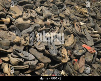 Polen - Auschwitz Museum Sehenswürdigkeiten in das ehemalige Konzentrationslager. Schuhe og Insassen im Lager getötet. Stockfoto