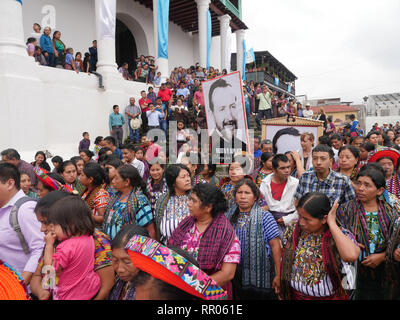 GUATEMALA Zeremonien in Bezug auf die Seligsprechung von Pater Stanley Francis Aplas Rother, der 1981 ermordet wurde, bei Santiago de Atitlan. Stockfoto