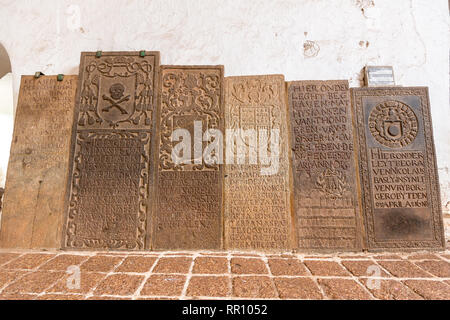 Portugiesischen und Holländischen Grabsteinen von St. Paul's Church Cemetery, 16. und 17. Jahrhunderts, Melaka, Malaysia. Stockfoto