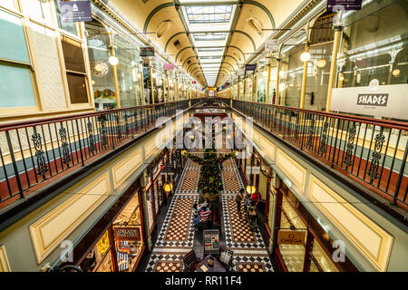 Zum 30. Dezember 2018, Adelaide South Australia: Innenansicht der Adelaide arcade ein Erbe Einkaufspassage im Zentrum von Adelaide SA Australia Stockfoto