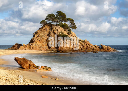 Cap Roig, ein Prominenter Meer Stack in Costa Brava in Katalonien Stockfoto