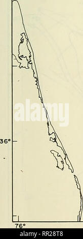 . Luftüberwachung der Golfstrom Phänomene Virginia Umhänge, Oktober 1968 - Mai 1969. Ozeanographie. 75° 74° Abb. 14. Oberfläche Isothermen 9. Oktober/{^/. u;-* eine 'iL 1 x Bitte beachten Sie, dass diese Bilder sind von der gescannten Seite Bilder, die digital für die Lesbarkeit verbessert haben mögen - Färbung und Aussehen dieser Abbildungen können nicht perfekt dem Original ähneln. extrahiert. Fisher, Alwan; Gotthardt, Gerald A. in Washington, D.C.: US Naval Oceanographic Office Stockfoto