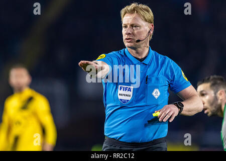 BREDA, Niederlande, 23-02-2019, Fußball, NAC Ratte Verleghstadium, niederländischen Eredivisie, Saison 2018/2019, Schiedsrichter Kevin Blom, während des Spiels NAC-Groningen, Endstand: 0-0 Stockfoto