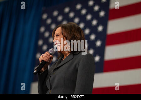 Ankeny, Iowa, USA. 23. Februar, 2019. Der US-Senator Kamala Harris spricht während einer Rathaus Kampagne Fall an die FFA Enrichment Center auf dem Campus der Des Moines Area Community College (DMACC) in Ankeny, Iowa, USA. Sen Harris, einen demokratischen Präsidentschaftskandidaten für die Wahlen 2020, wirbt in Iowa vor der ersten-in-der-Nation caucuses. J. Alex Cooney/Alamy leben Nachrichten Stockfoto