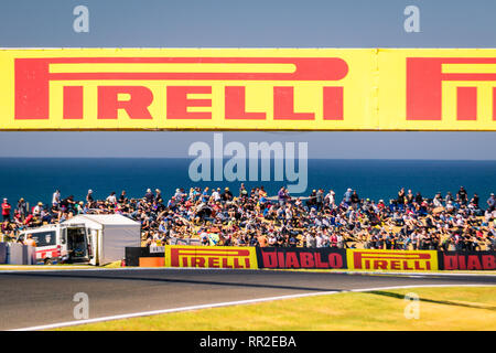 Melbourne, Australien. 24 Feb, 2019. MELBOURNE, AUSTRALIEN - 24. Februar: Massen bis Läppen das perfekte Wetter am2019 MOTUL FIM Superbike Weltmeisterschaft auf Phillip Island, Australien, am 24. Februar 2019. Credit: Dave Hewison Sport/Alamy leben Nachrichten Stockfoto